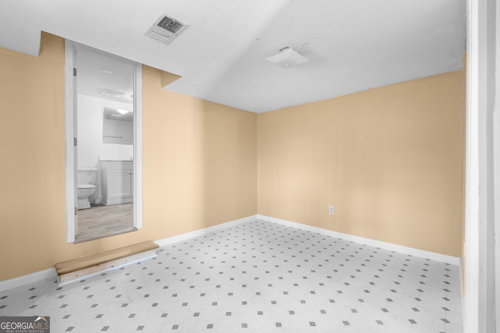 127 Fairview Way Stockbridge - Photo 24