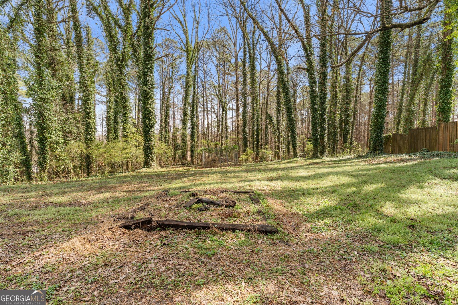 127 Fairview Way Stockbridge - Photo 28