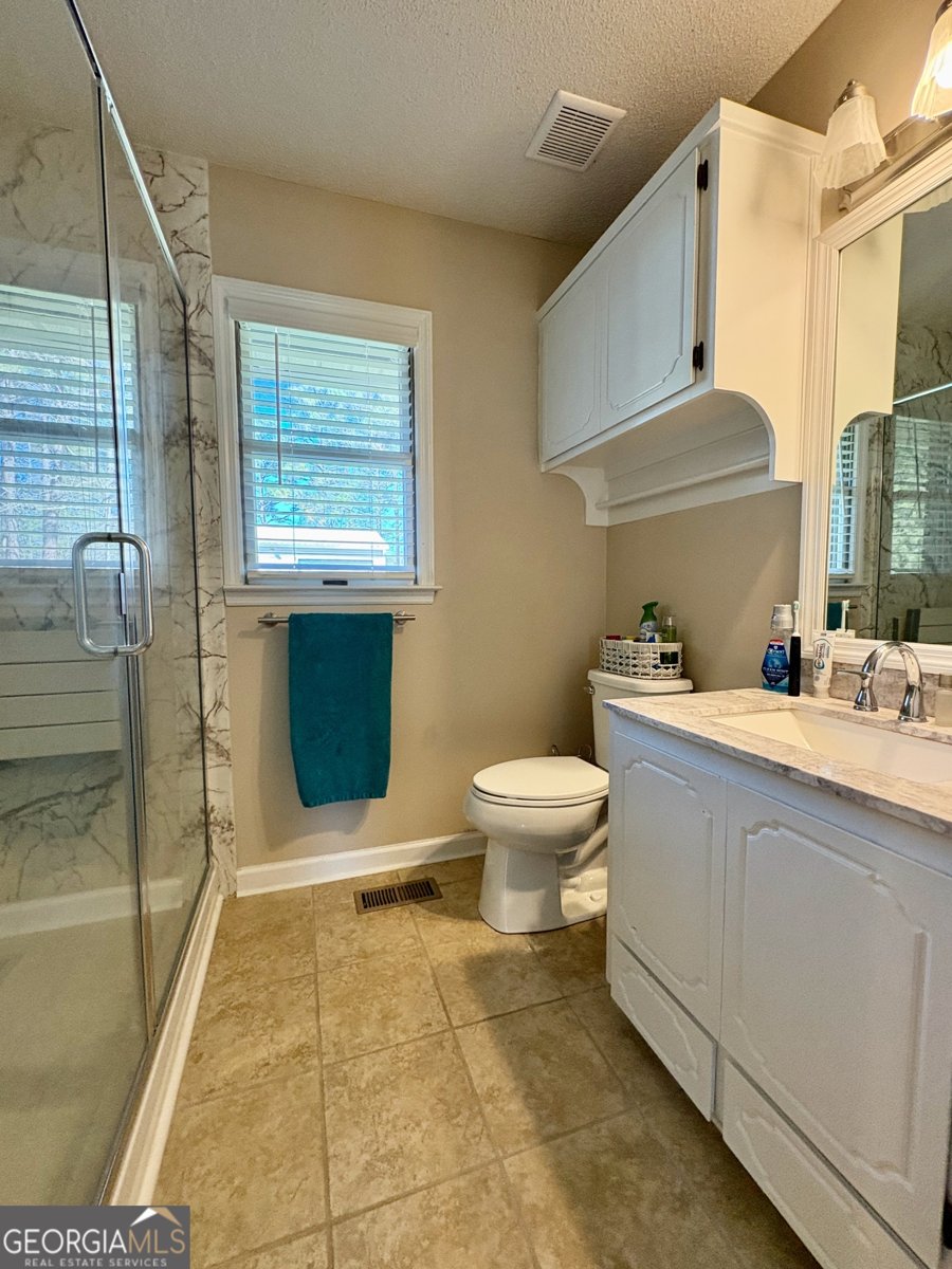 319 Greenbriar Drive Byron - Photo 17