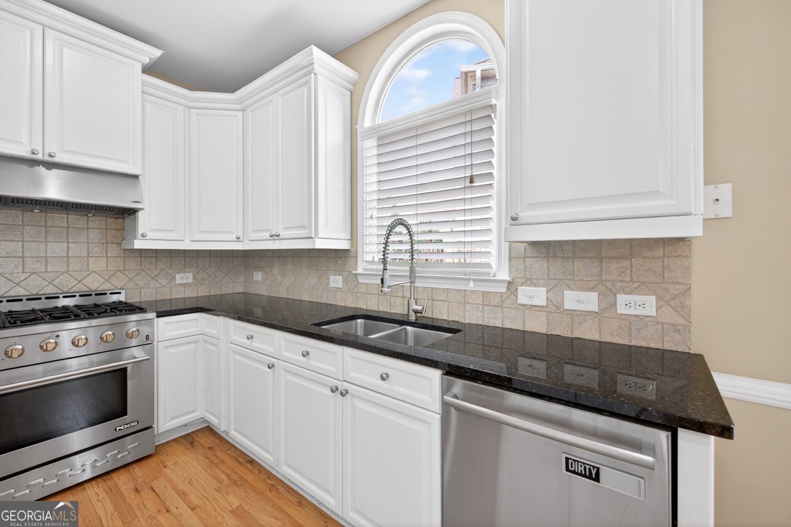 4207 Wyndam Hill Drive Suwanee - Photo 16