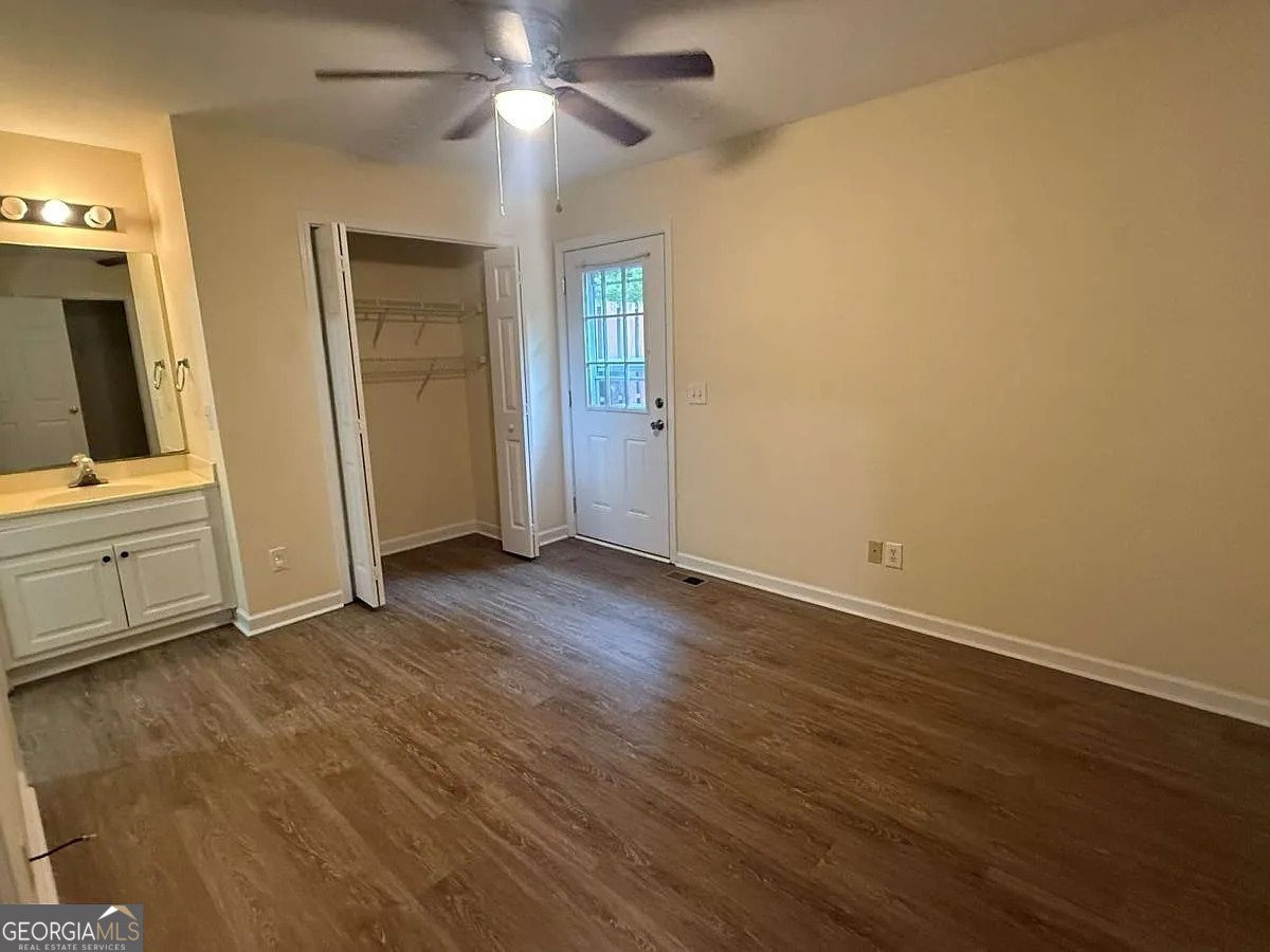 683 Grant Street Clarkesville - Photo 6