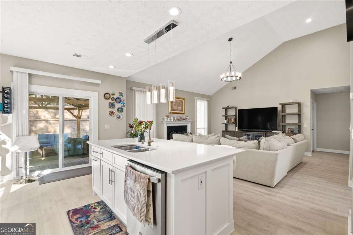 5270 Taylor Road Alpharetta - Photo 10