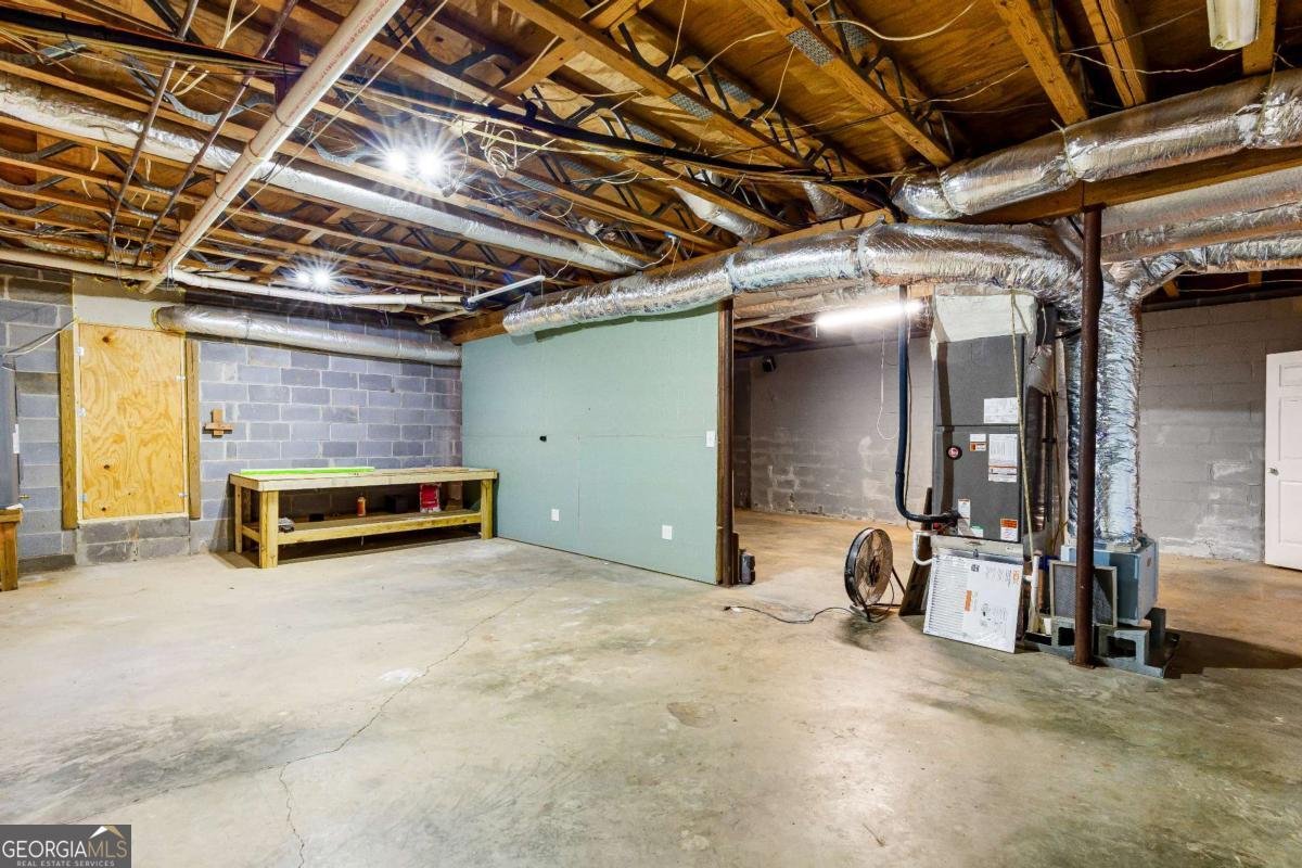 616 Wells Road Buchanan - Photo 38