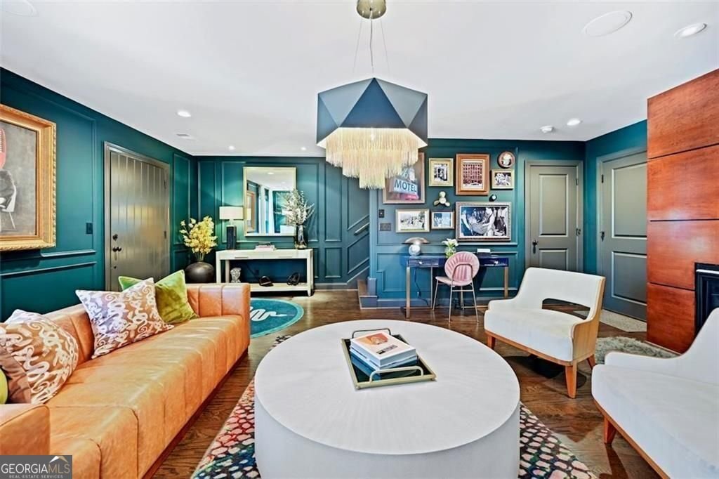 548 Bismark Road Atlanta - Photo 1