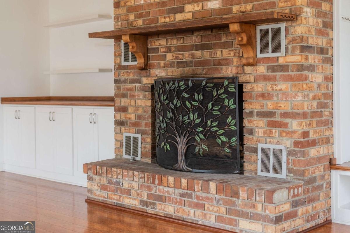 701 Van Streat Nicholls - Photo 10