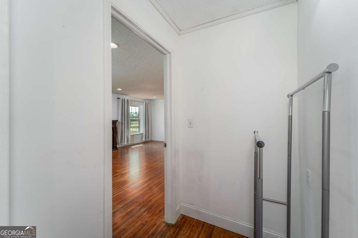 701 Van Streat Nicholls - Photo 17