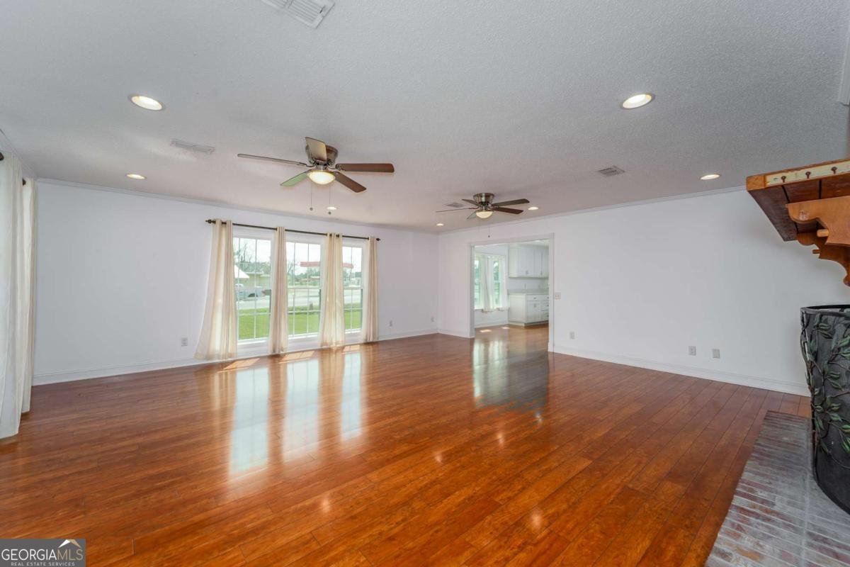 701 Van Streat Nicholls - Photo 25