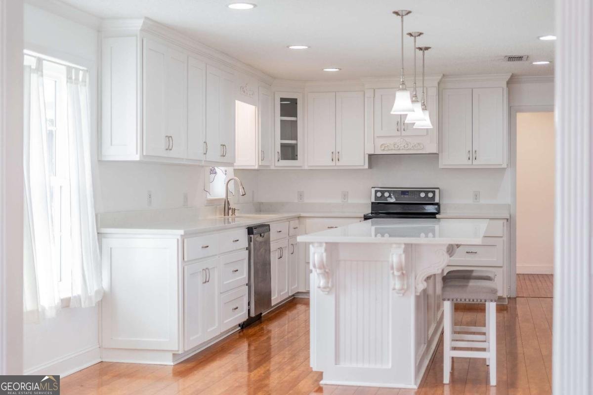 701 Van Streat Nicholls - Photo 9