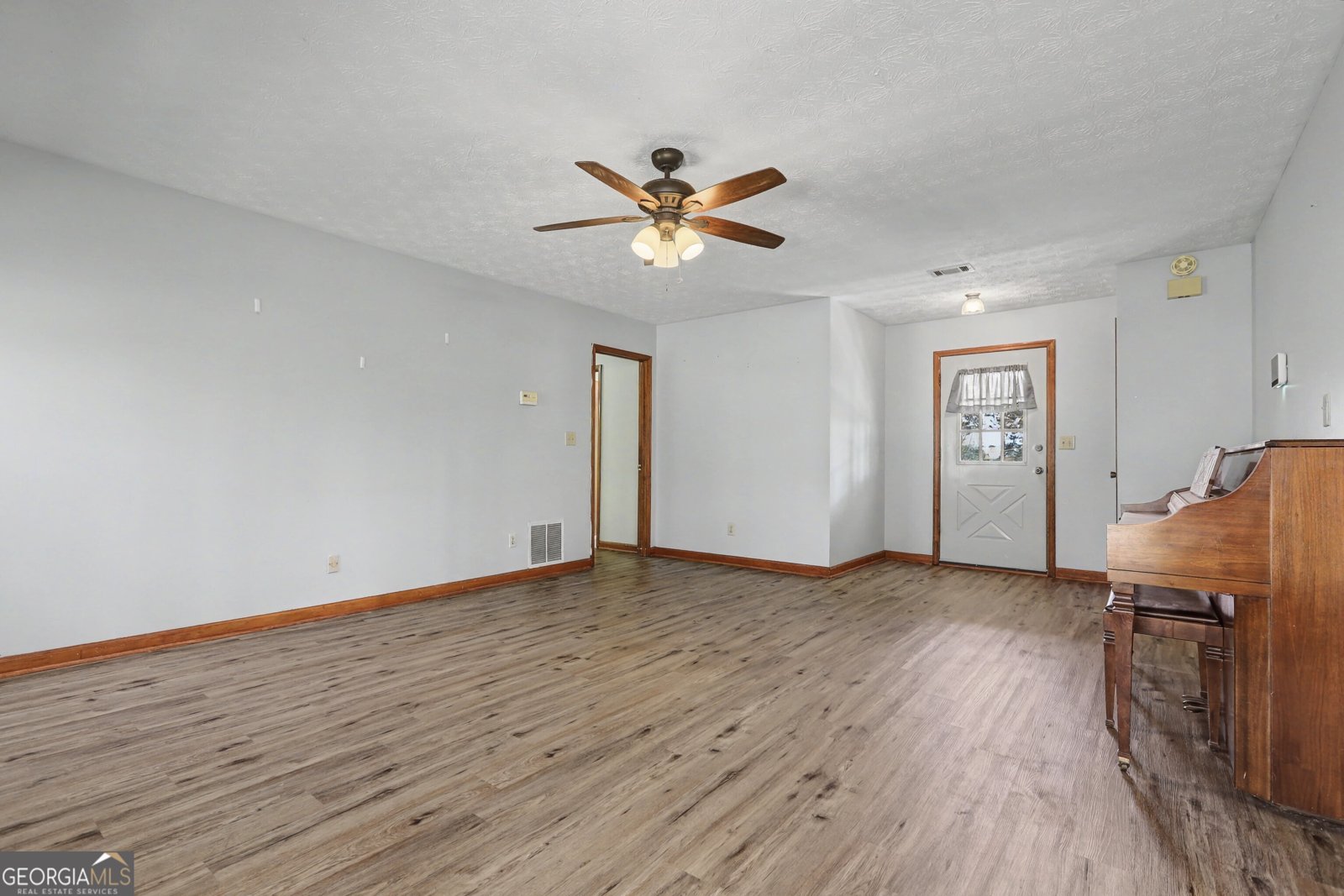 50 Old Lantern Drive Stockbridge - Photo 6