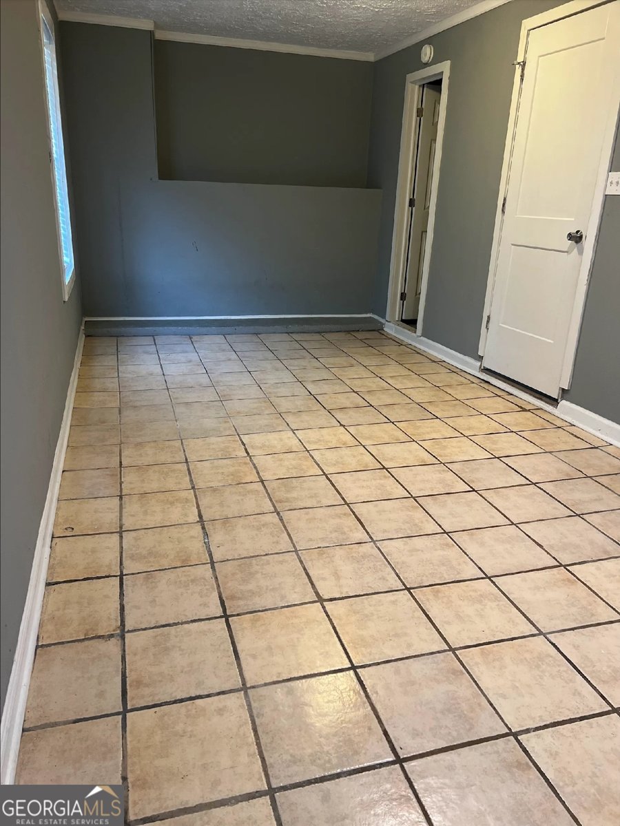 5441 Biffle Court Stone Mountain - Photo 14