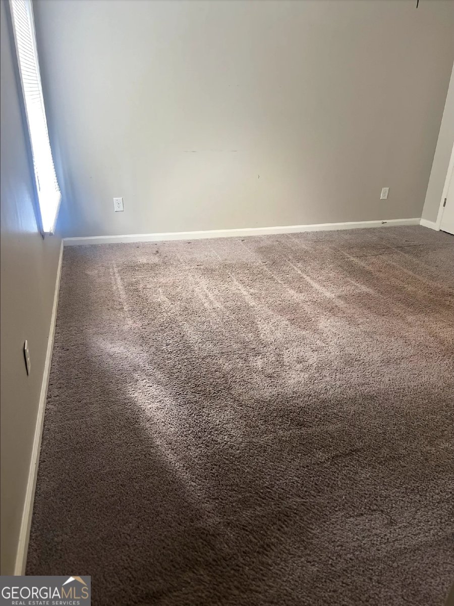 5441 Biffle Court Stone Mountain - Photo 9