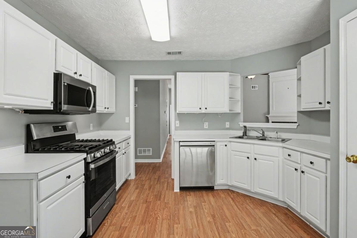 5248 Arbor View Lane Sugar Hill - Photo 16