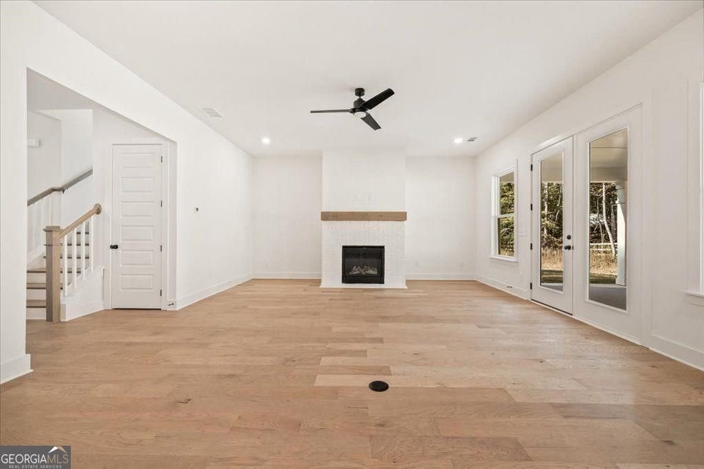 8330 Creekside Overlook Drive Gainesville - Photo 15