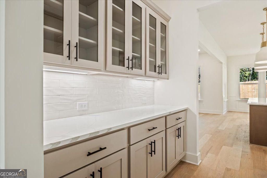 8330 Creekside Overlook Drive Gainesville - Photo 7