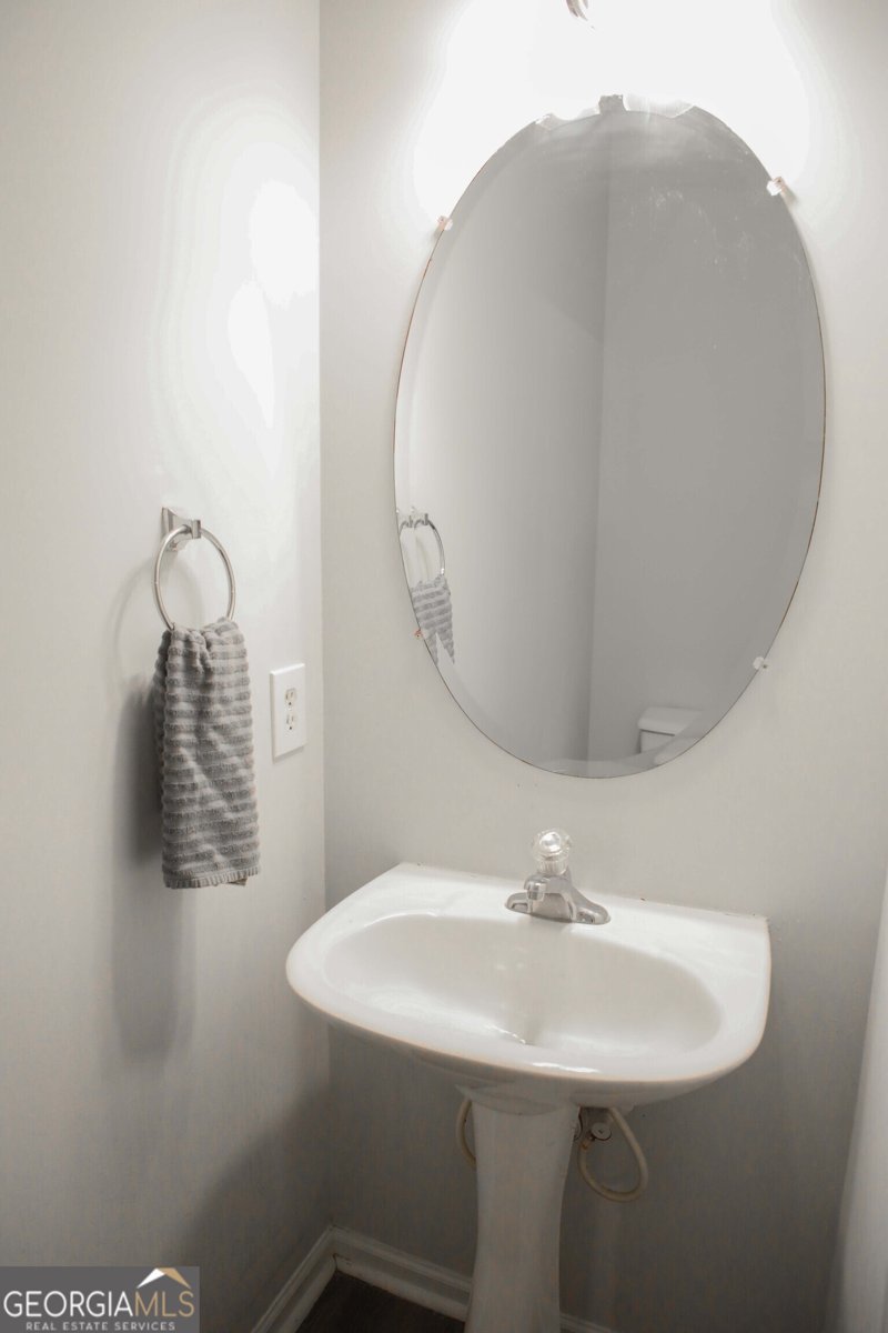 1923 Hoods Fort Circle Kennesaw - Photo 10