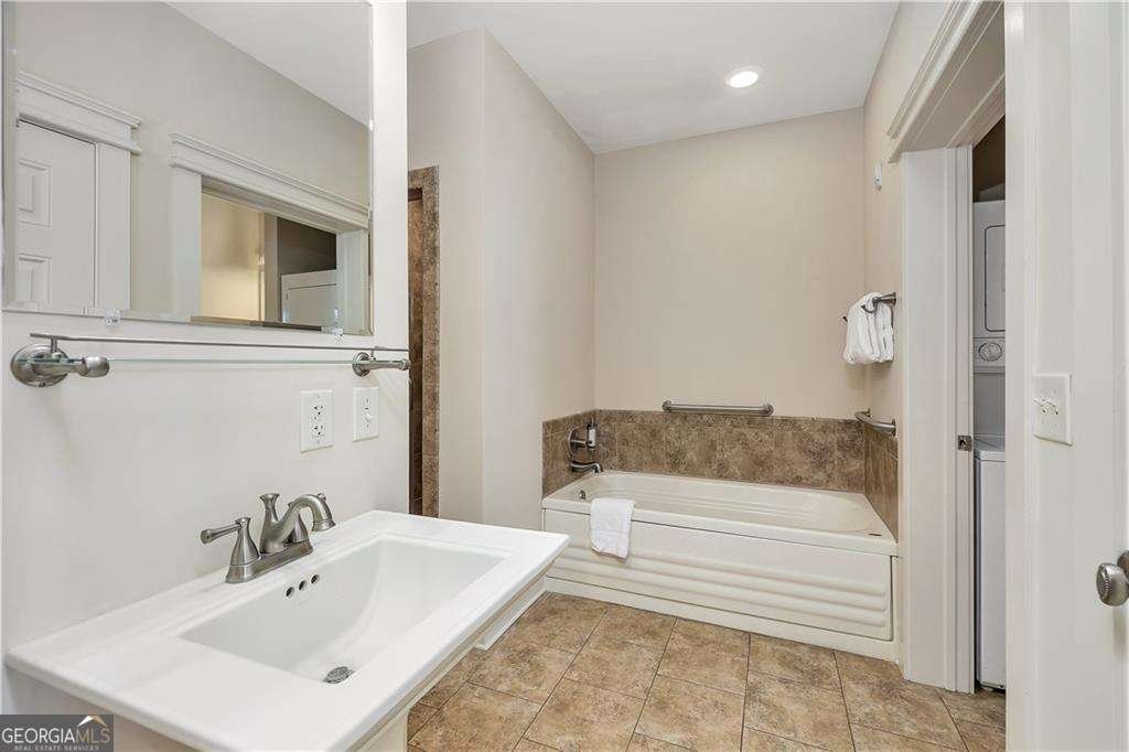 1015 Beachview Drive St. Simons - Photo 8