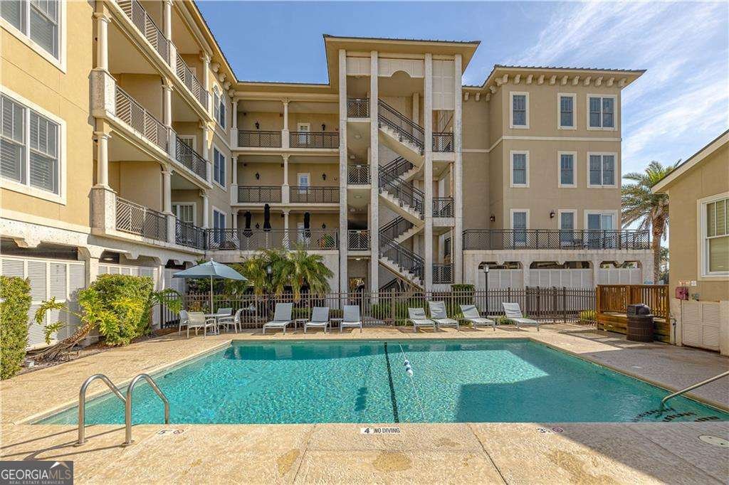 1015 Beachview Drive St. Simons - Photo 1