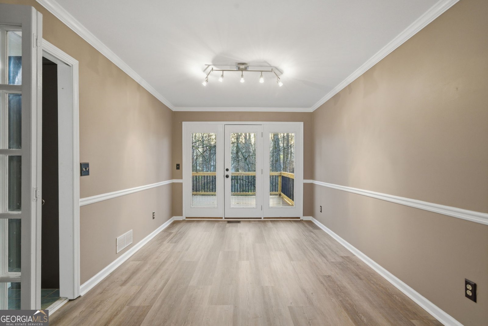 1543 Glencrest Trail Lawrenceville - Photo 7