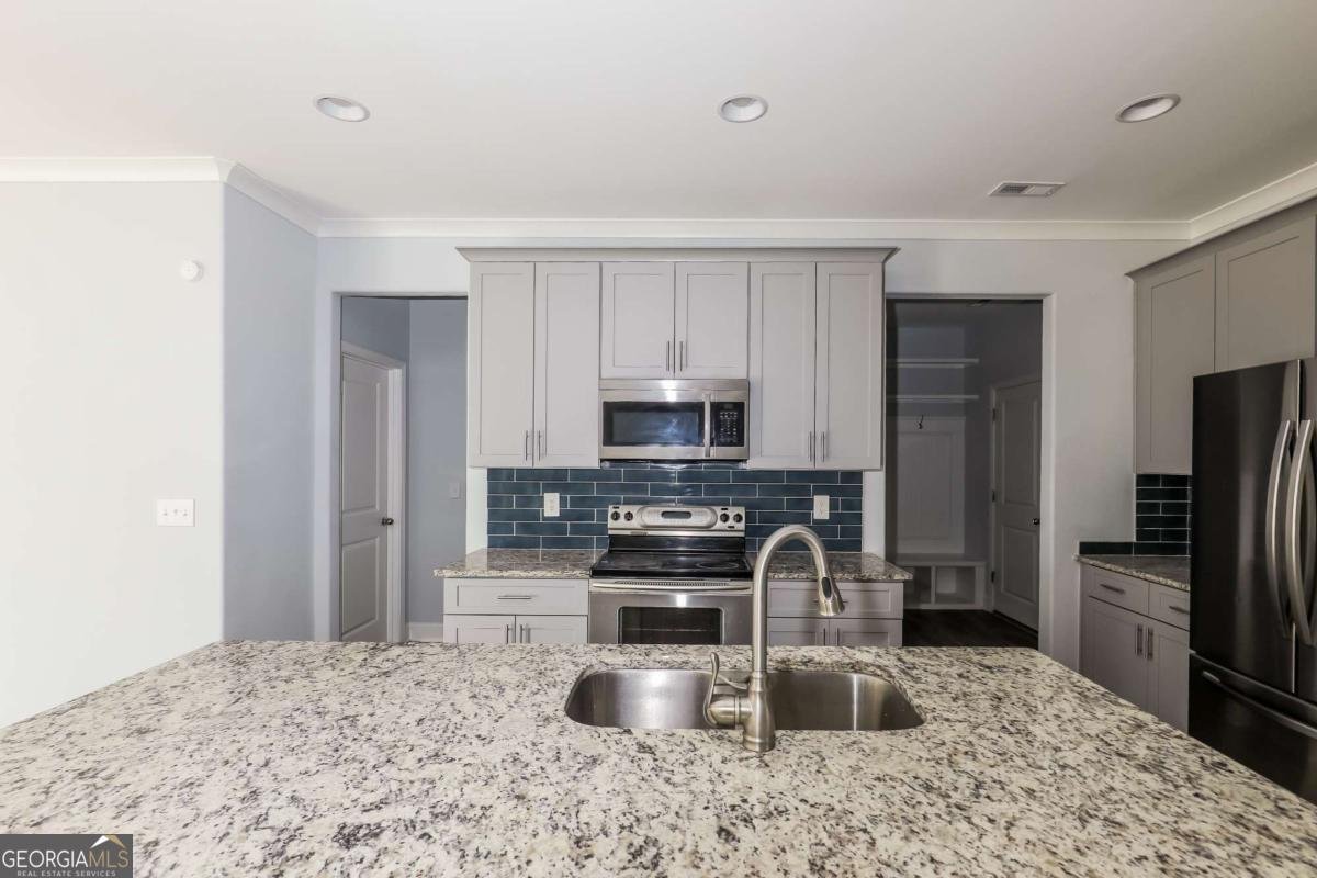 220 Parker Drive Mcdonough - Photo 6