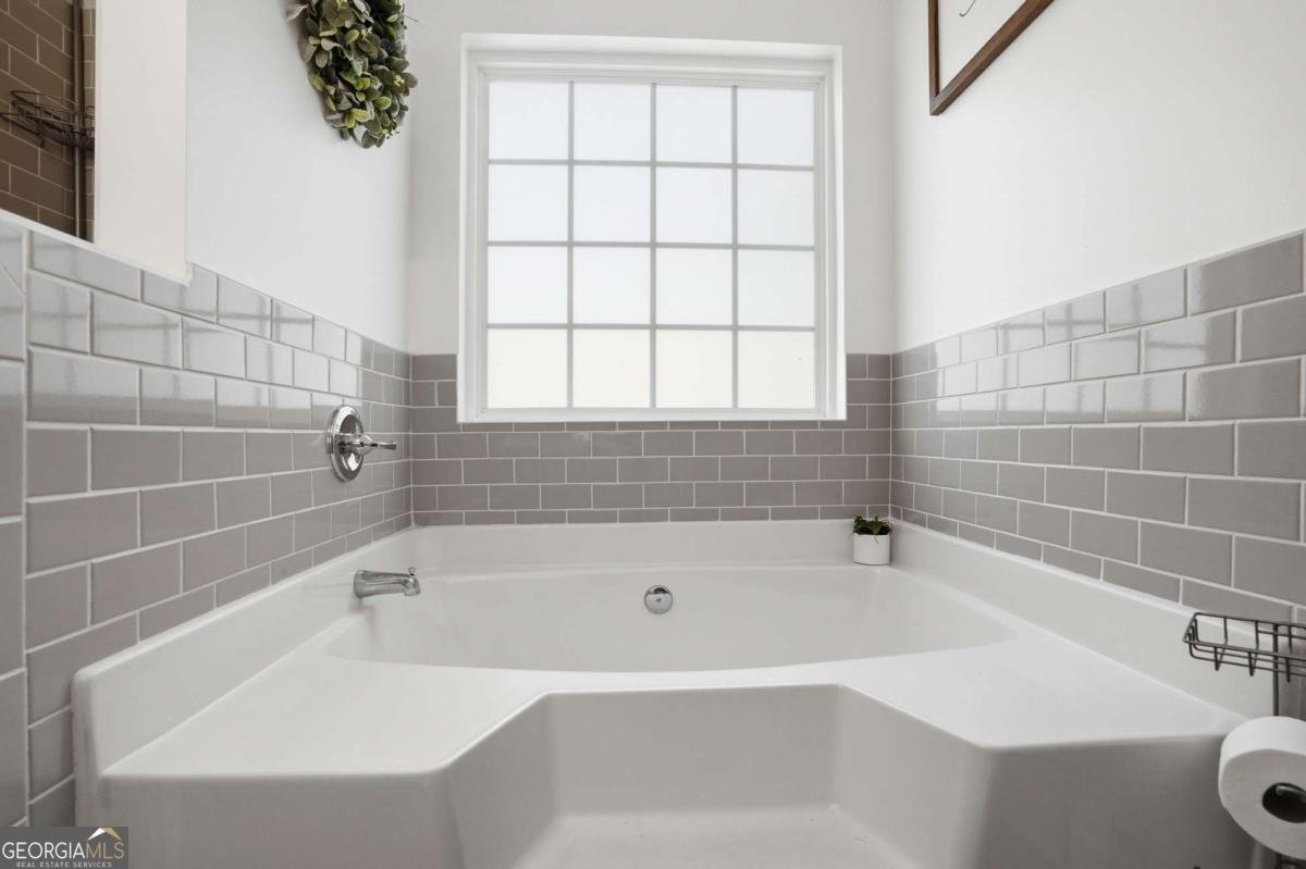 378 Baugh Street Commerce - Photo 22