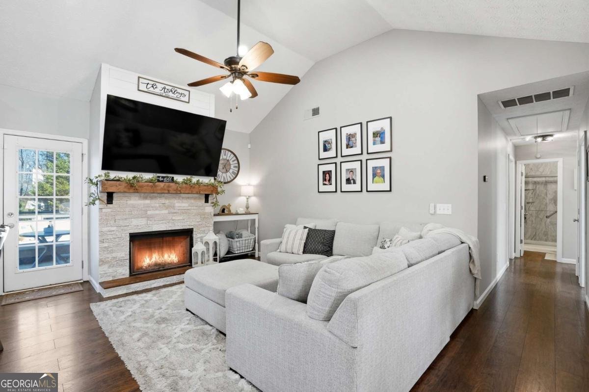 378 Baugh Street Commerce - Photo 8