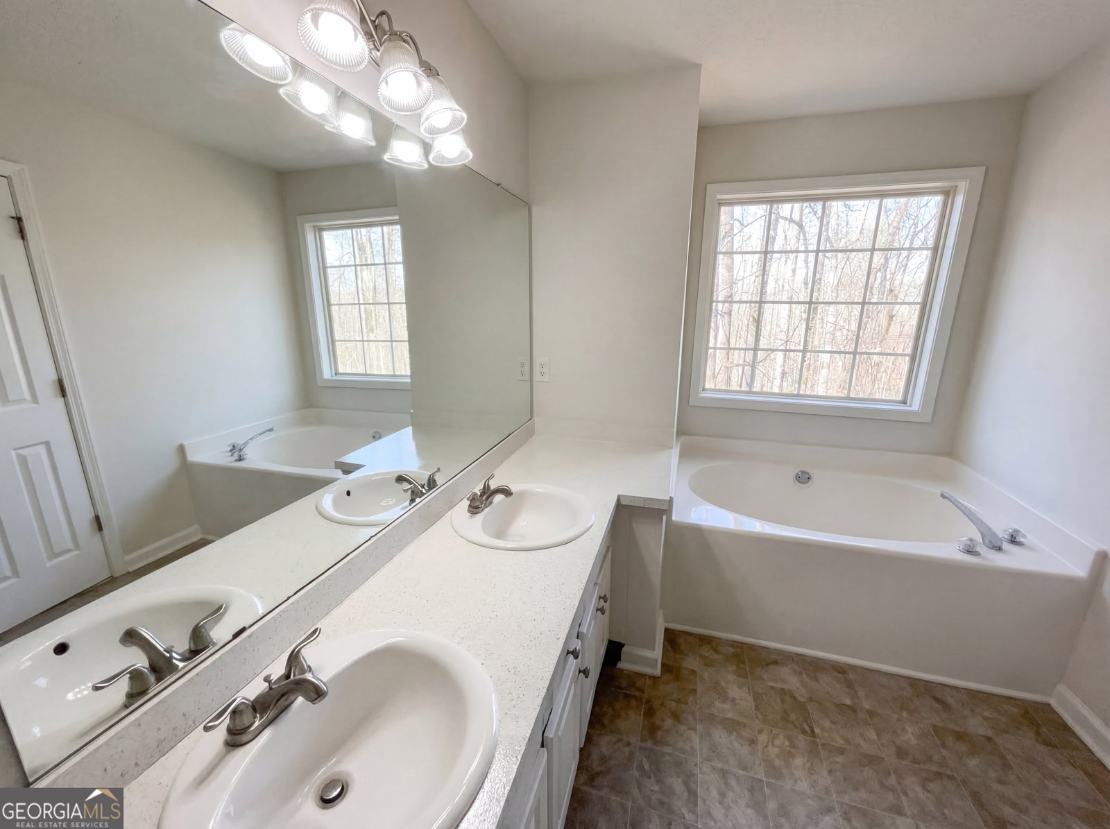 50 Cranbrook Court Covington - Photo 18