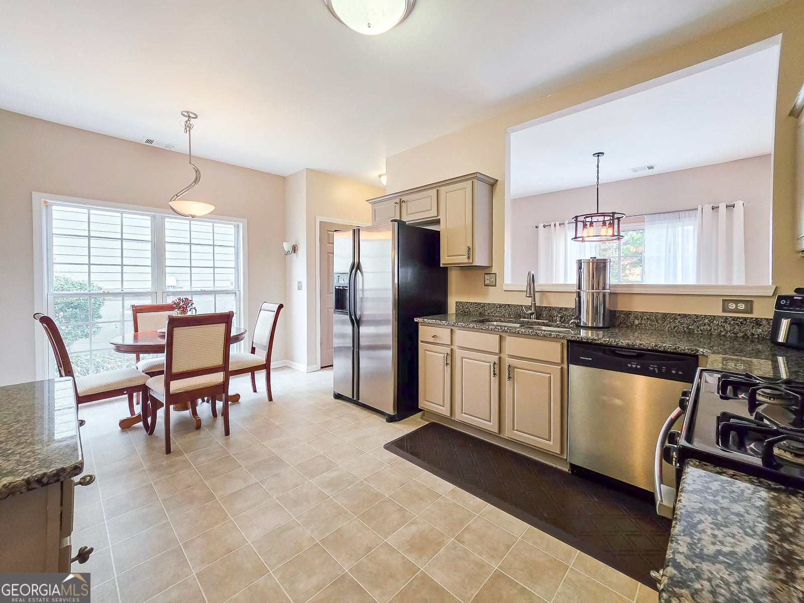 528 Drifton Way Woodstock - Photo 15