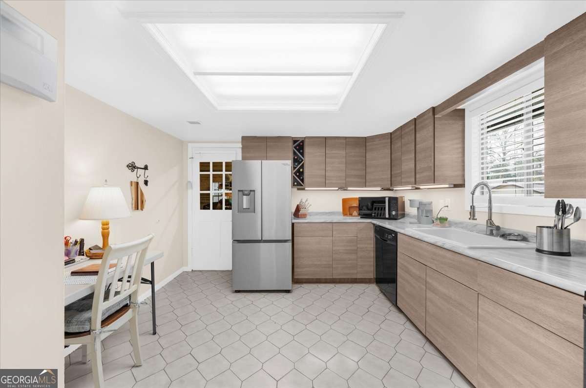 2937 Harold Dean Drive Marietta - Photo 6