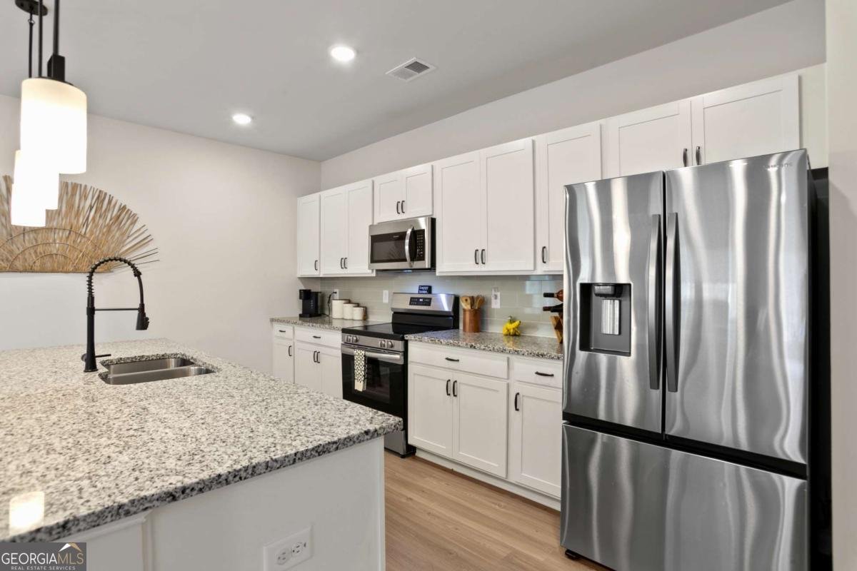 611 Blaven Street Cartersville - Photo 10