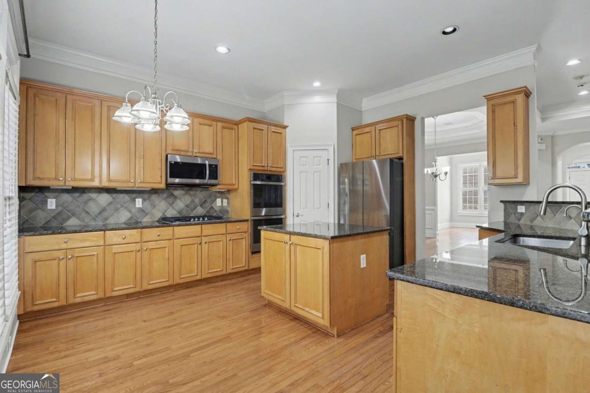 1201 Village Terrace Court Atlanta - Photo 15