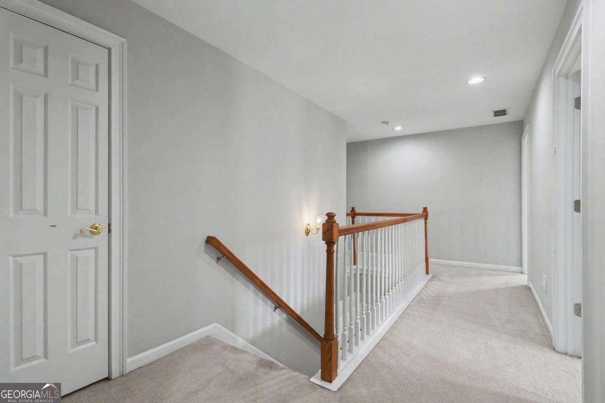 1201 Village Terrace Court Atlanta - Photo 33