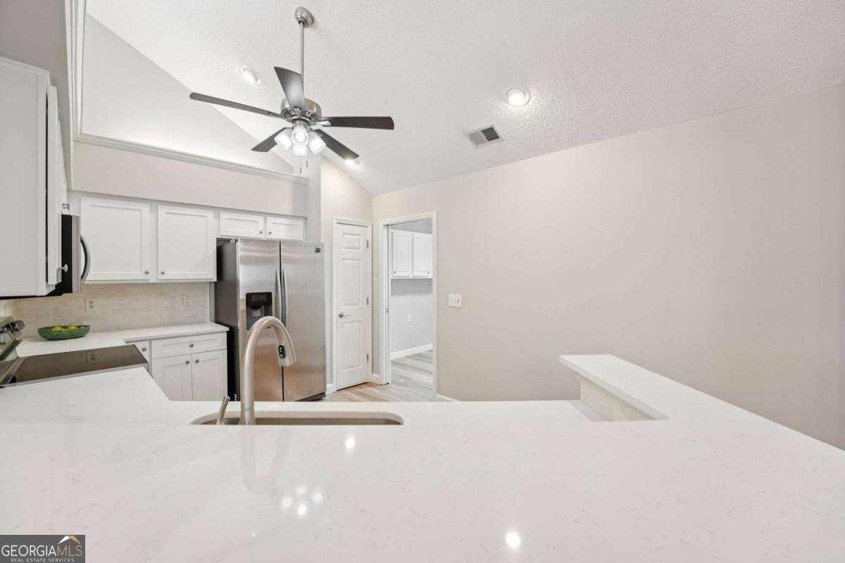 2607 Village Lane Roswell - Photo 10