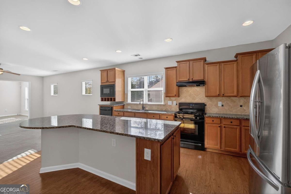 2935 Goldfinch Circle Marietta - Photo 11