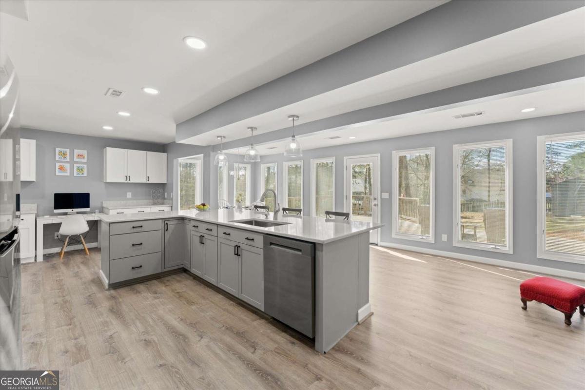 2878 Clearbrook Drive Marietta - Photo 10