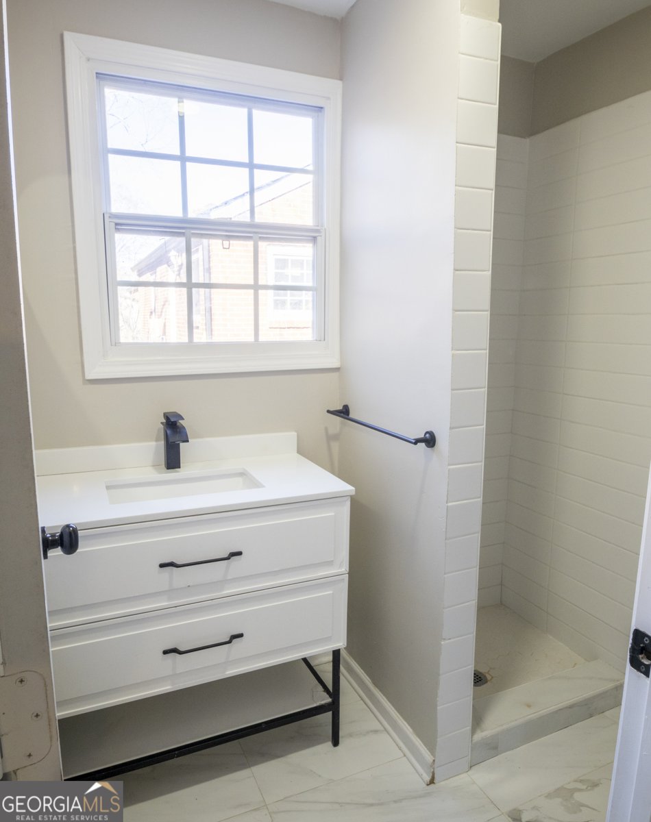 2541 Jewel Street East Point - Photo 20