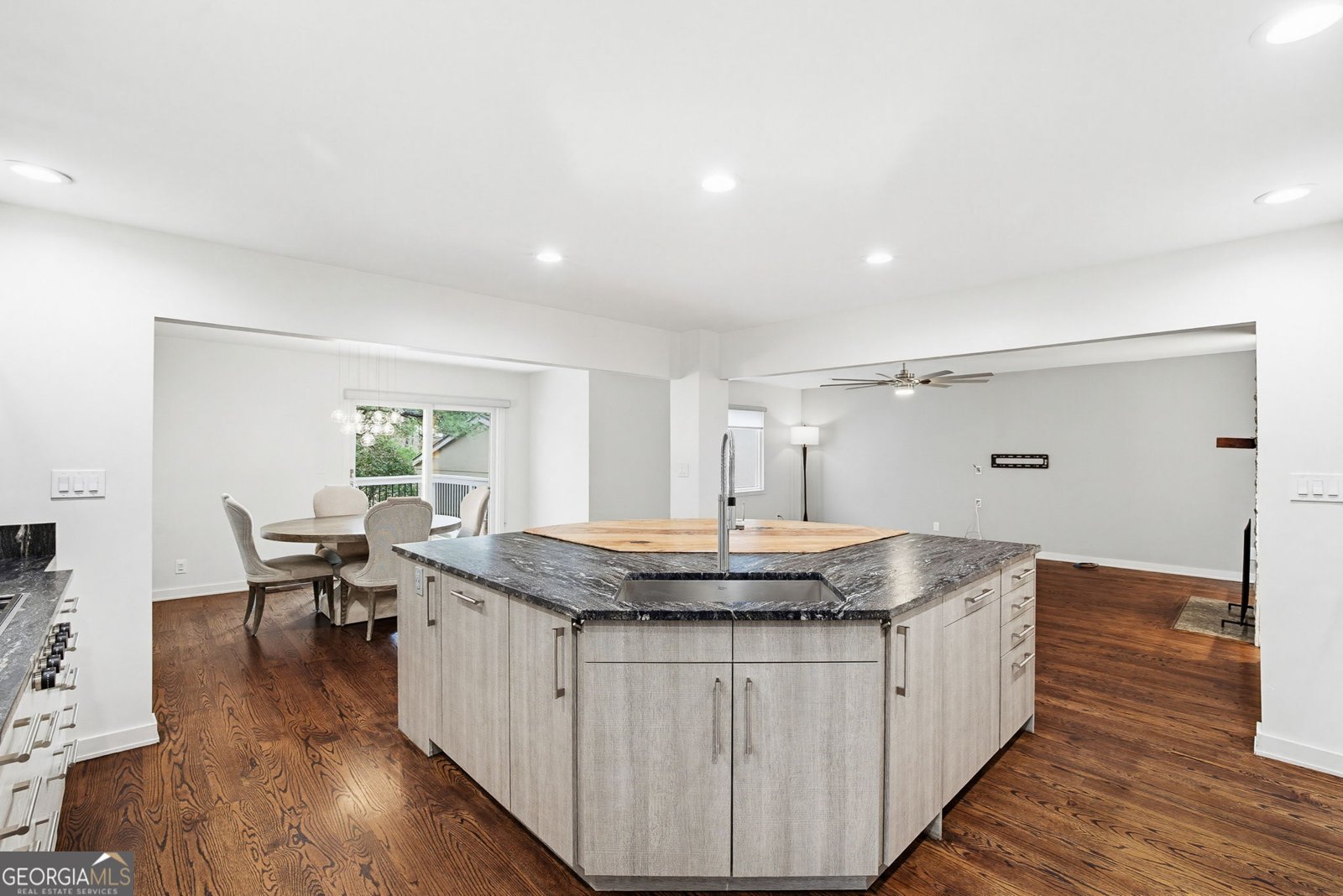 3046 Vinings Ferry Drive Atlanta - Photo 8