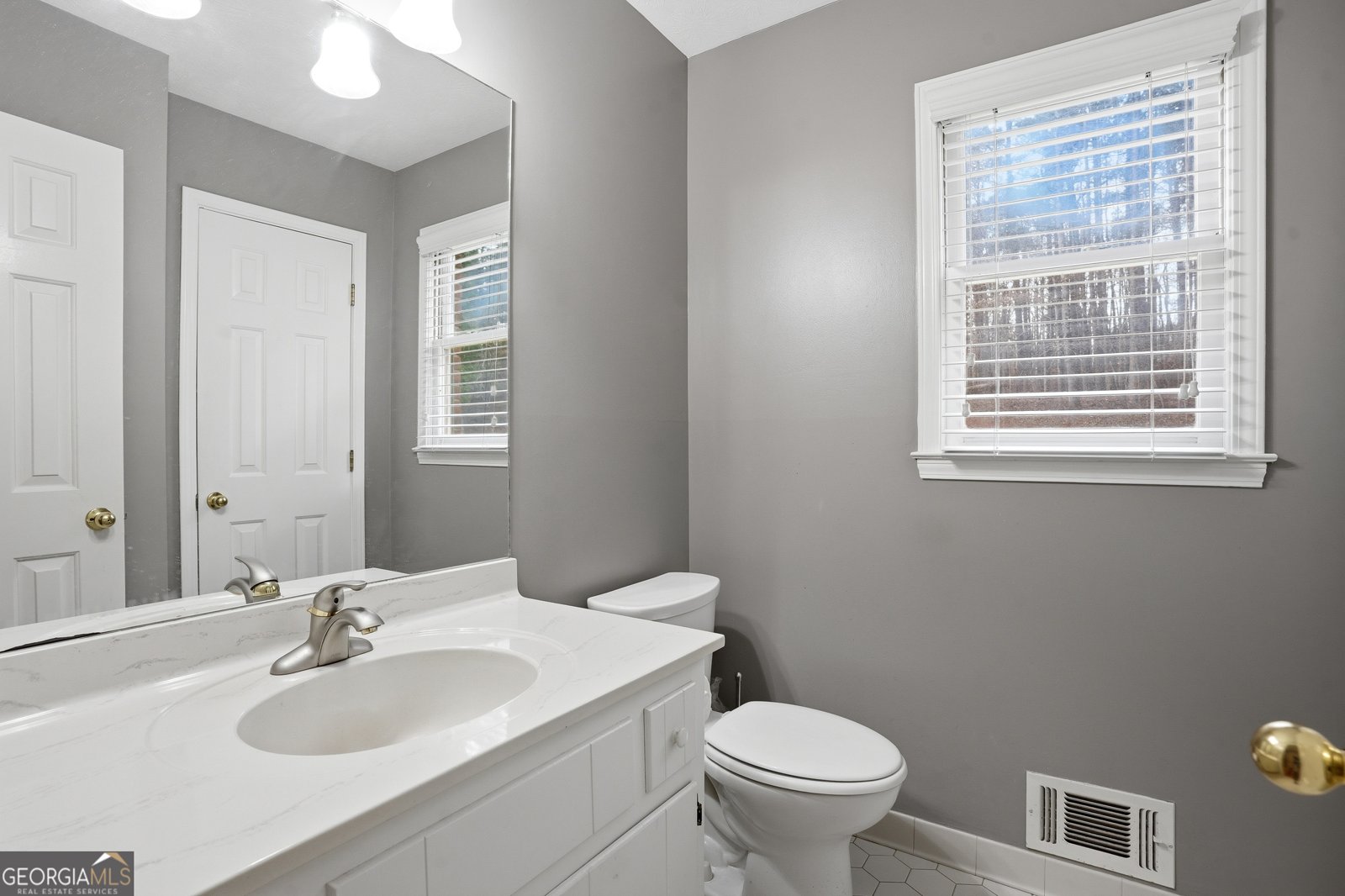 2077 Honey Creek Road Conyers - Photo 15