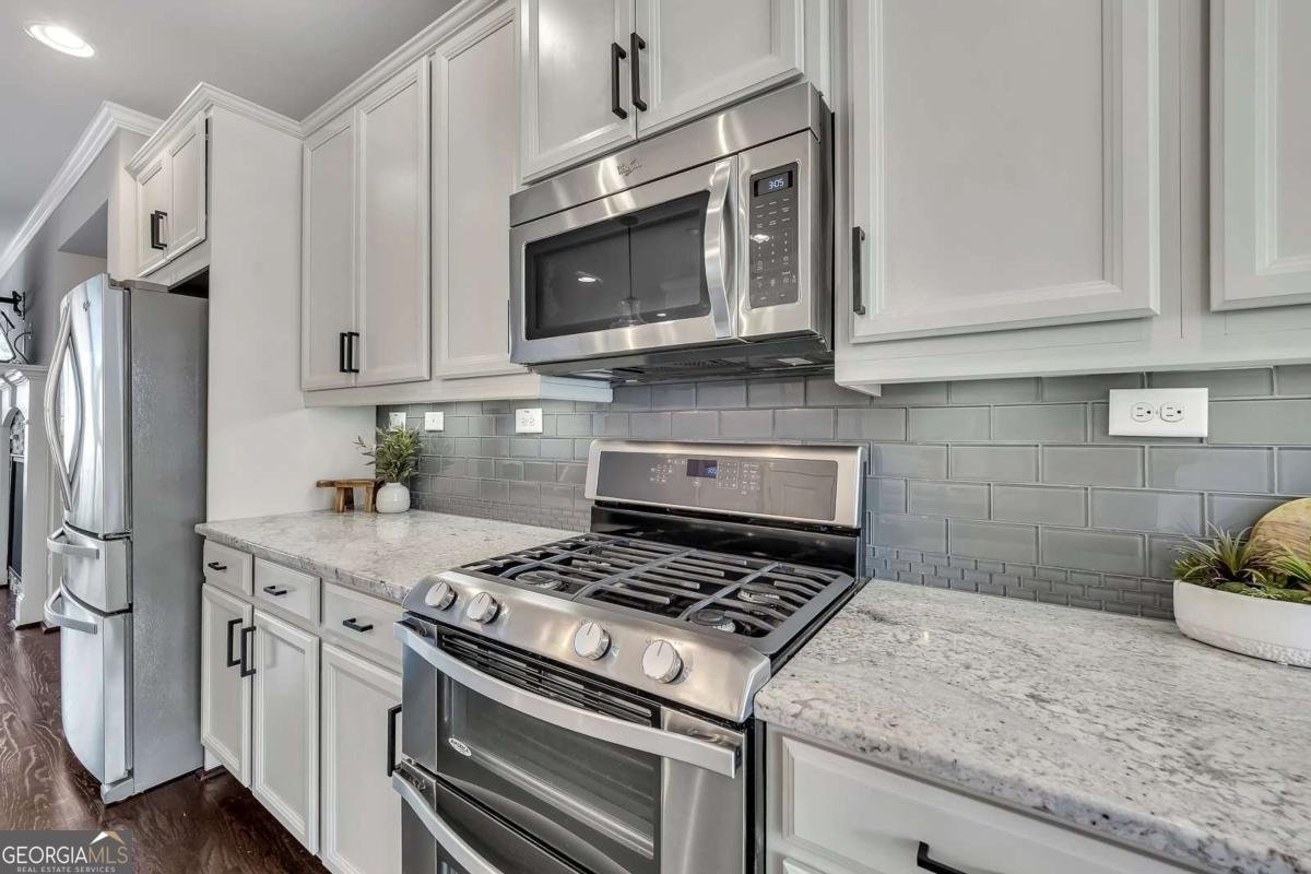 1389 Hawthorne Avenue Smyrna - Photo 12