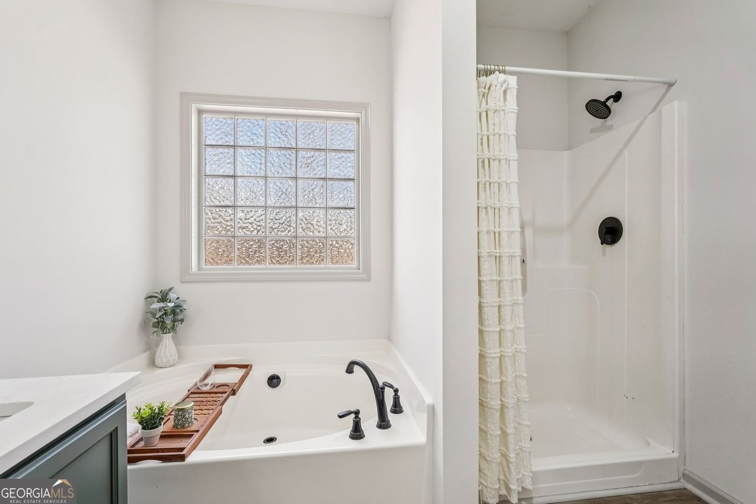 121 Woodland Manor Temple - Photo 30