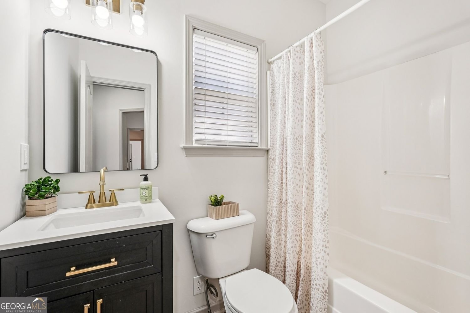 121 Woodland Manor Temple - Photo 39