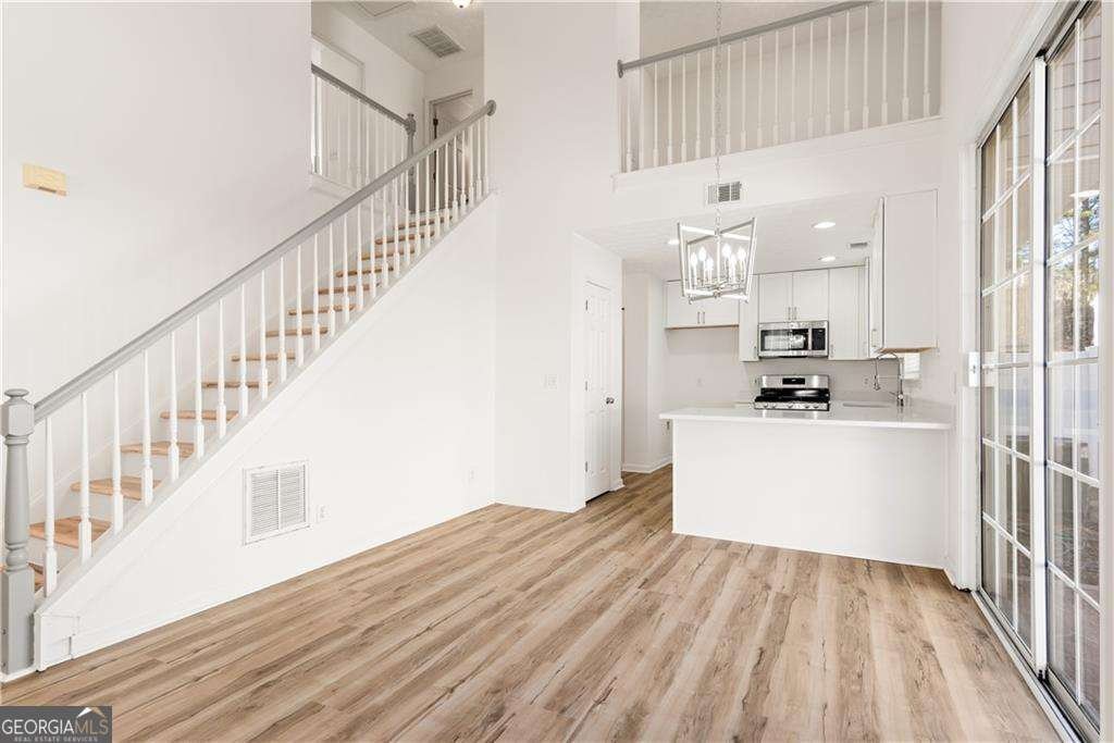 1222 Oaks Way Woodstock - Photo 8