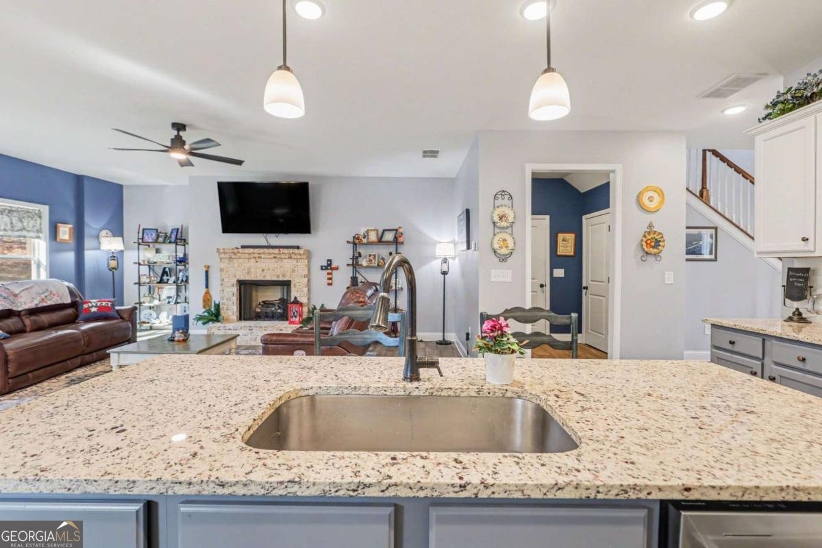 1135 Awenasa Drive Villa Rica - Photo 11