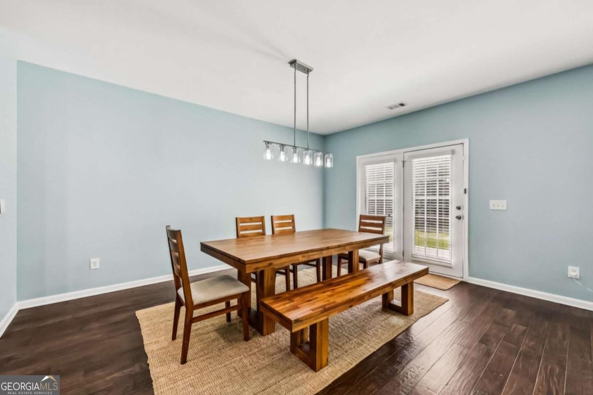 6879 Downs Avenue Johns Creek - Photo 12