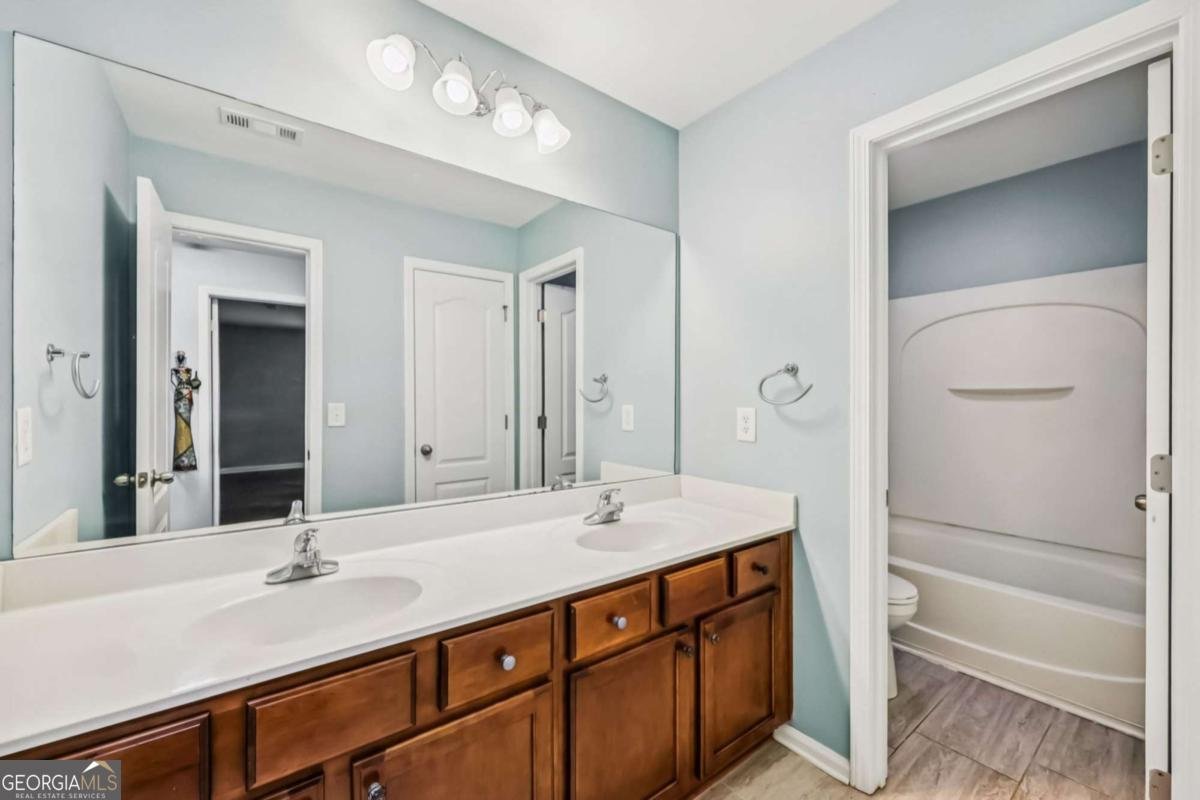 6879 Downs Avenue Johns Creek - Photo 23