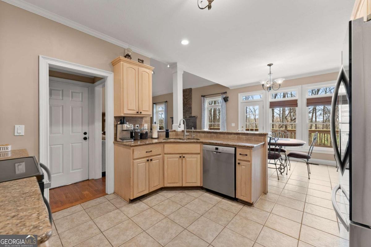 5812 Shadow Oaks Drive Murrayville - Photo 18