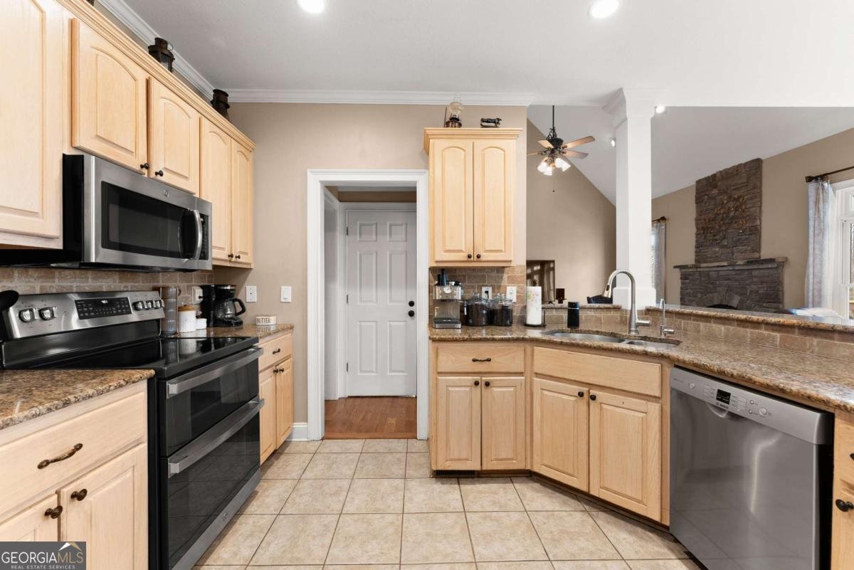 5812 Shadow Oaks Drive Murrayville - Photo 19