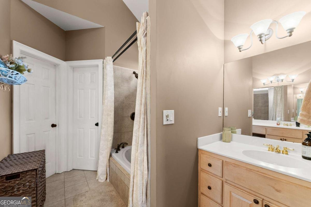 5812 Shadow Oaks Drive Murrayville - Photo 27