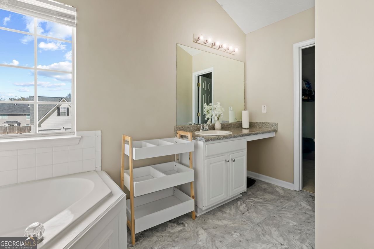 215 Middleton Drive Covington - Photo 17