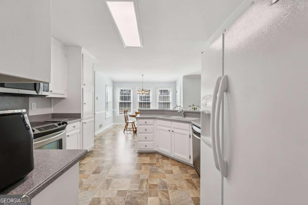 4304 Cedar Bluff Way Lilburn - Photo 15