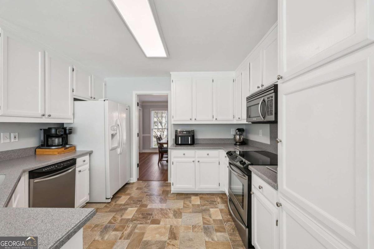 4304 Cedar Bluff Way Lilburn - Photo 16